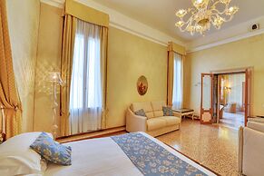 PALAZZO MALIPIERO TREVISAN - LE TRE DIMORE D'EPOCA
