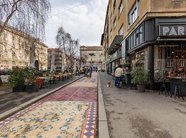 Zagreb Downtown Luxury Stay – 5th Element