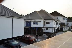 OceanWinds Royal Apartments