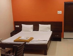 Hotel Moon Year