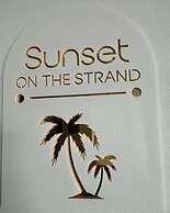 Sunset-on-the-strand Pool Tennis TSV