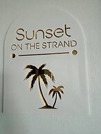 Sunset-on-the-strand Pool Tennis TSV