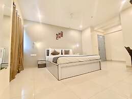 Housemate Hotels & Restaurant