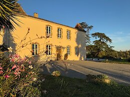 Château de Mauhic - 15th century