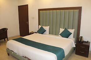 Khanna Residency