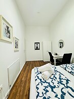 Affordable 5BR Apartment Atzgersdorf