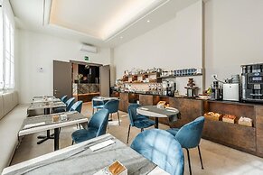 Astoria Comfort Rooms