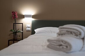 Astoria Comfort Rooms