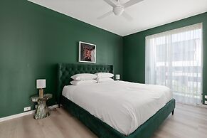 Bright Stay in Sydney With Harbour Bridge Views