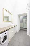 O Panaro Lucky Flat by NapoliApartments