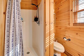 Cabin Along Rough River! Views, Fire Pit & Grill