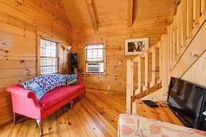Cabin Along Rough River! Views, Fire Pit & Grill