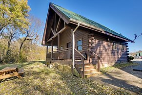 Cabin Along Rough River! Views, Fire Pit & Grill