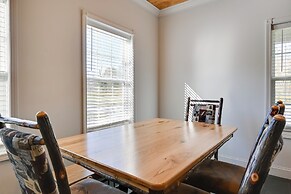 6 Mi to Rough River Lake! Waterfront Home w/ Deck