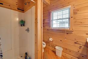 Water Views! Serene Rough River Family Cabin