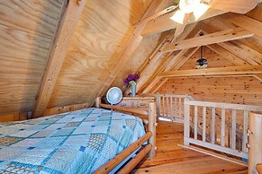 Water Views! Serene Rough River Family Cabin