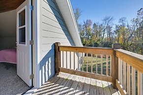 Fish & Unwind! Rough River Hideaway w/ Deck