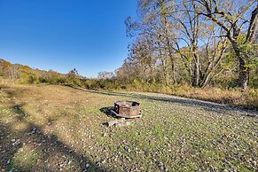 Fish & Unwind! Rough River Hideaway w/ Deck