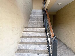 Crayfish Inn no.7