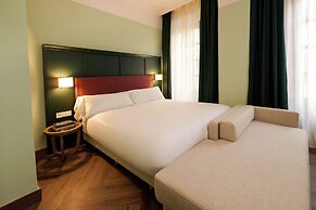 Honest Hotel Granada