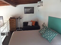 No1 Stylish Beach House With Pool