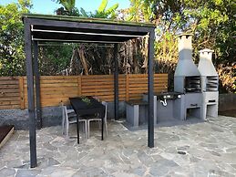 No1 Stylish Beach House With Pool