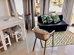 No1 Stylish Beach House With Pool