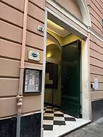 Genova Gold Rooms