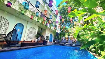 SECRET GARDEN Hostel - WANDERNEST Cat Ba