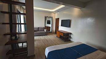 Akira Hotel