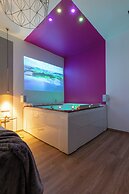 4 Star Suite SPA