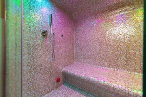 4 Star Suite SPA