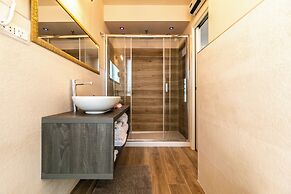 4 Star Suite SPA