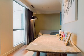 Hotel Residences at Acqua
