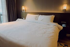 Hotel Residences at Acqua