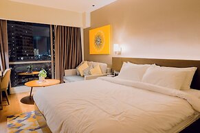 Hotel Residences at Acqua