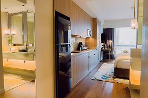 Hotel Residences at Acqua