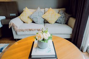 Hotel Residences at Acqua