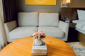 Hotel Residences at Acqua