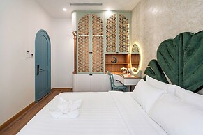 SURI VILLA