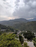 Sri Shakti Hotel & Restaurant