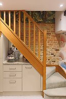 Artists Hideaway in Cowfold