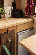 Orchard View Shepherds Hut