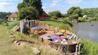 Orchard View Shepherds Hut