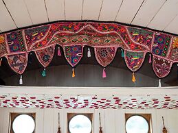 Orchard View Shepherds Hut