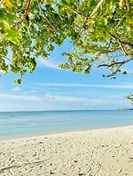 YUVi blue maldives