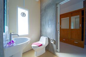Fantastic 7 Bungalow Private Resort BR7