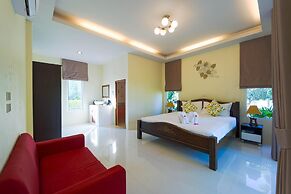Fantastic 7 Bungalow Private Resort BR7