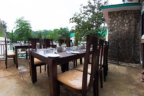 Velvet County Resort