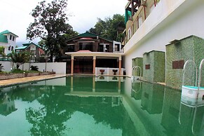 Velvet County Resort